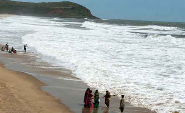 Mithbav Beach, Sindhudurg, Maharashtra - Vushii.com Mithbav Beach, Sindhudurg, Maharashtra - Vushii.com